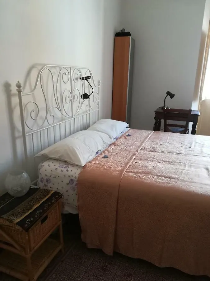 B&B Matteotti Sarzana 0*,